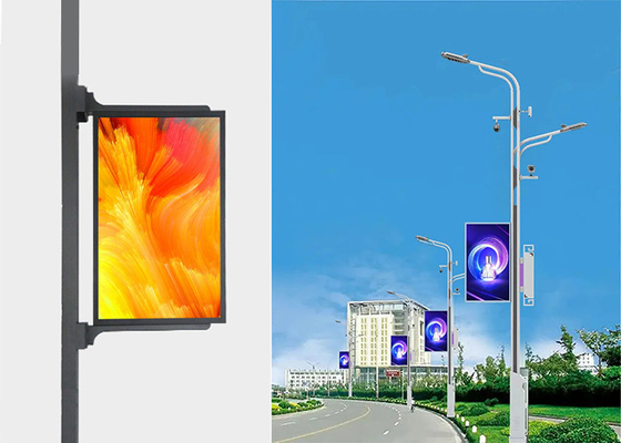 Street Smart Light Pole LED Screen کنترل شبکه 4G دو طرفه یا تک طرفه