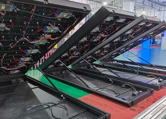 P4 صفحه نمایش LED بیرونی دیوار نصب شده برای تبلیغات کابینت فلپ جلویی قبل از بارش کابینت را حفظ کنید
