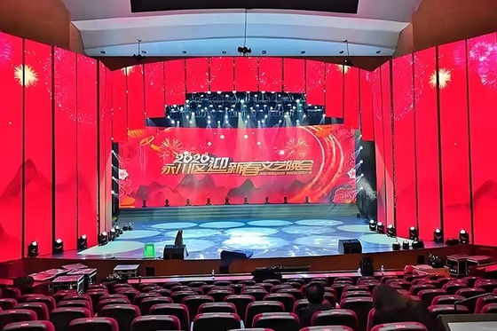P3.9 پانل LED اجاره ای داخلیکارایی انرژی ۷۶۸۰ هرتز نرخ تجدید برای سالن ها و نمایشگاه ها